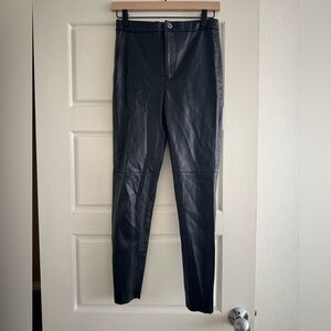 Zara Women’s Skinny Faux Leather Pants Zipper Detail Size Small